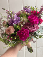 Load image into Gallery viewer, Prom Posies