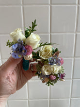 Load image into Gallery viewer, Matching Floral Cuff and Boutonniere