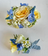 Load image into Gallery viewer, Matching Floral Cuff and Boutonniere