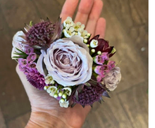 Load image into Gallery viewer, Custom Floral Cuff Corsage